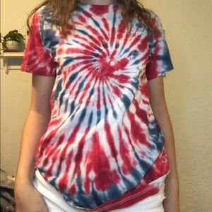 plain red white and blue tee